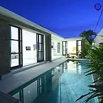 Seminyak Deluxe Villa