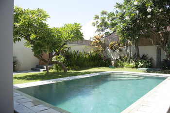Deluxe Seminyak (Bali)